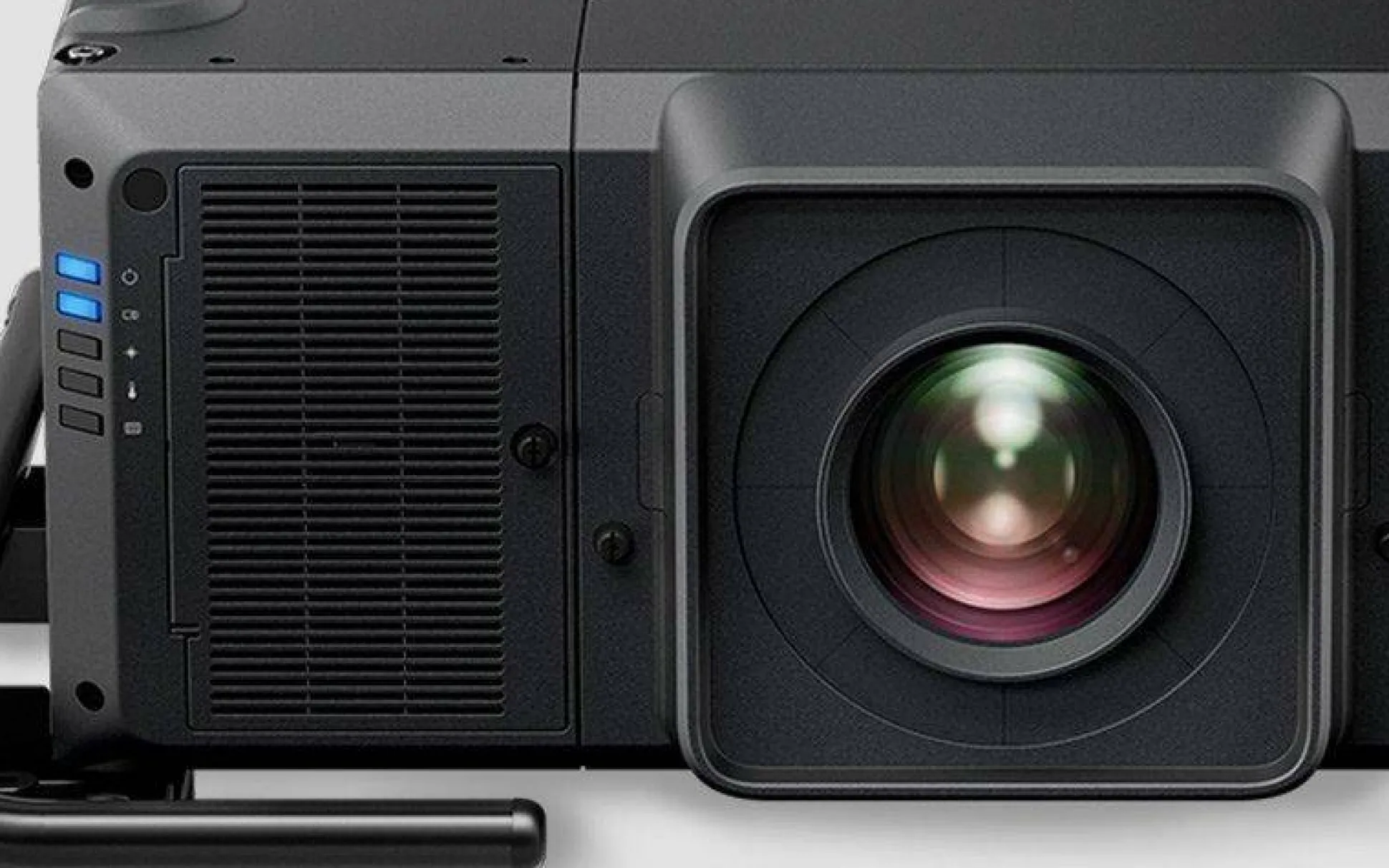 EB-L30000U Projector