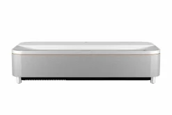 EH-QS100W : Projecteur 4K PRO-UHD ultracourte focale avec 4 500 lumens de luminosité et commandes IP pour une expérience de divertissement immersive.