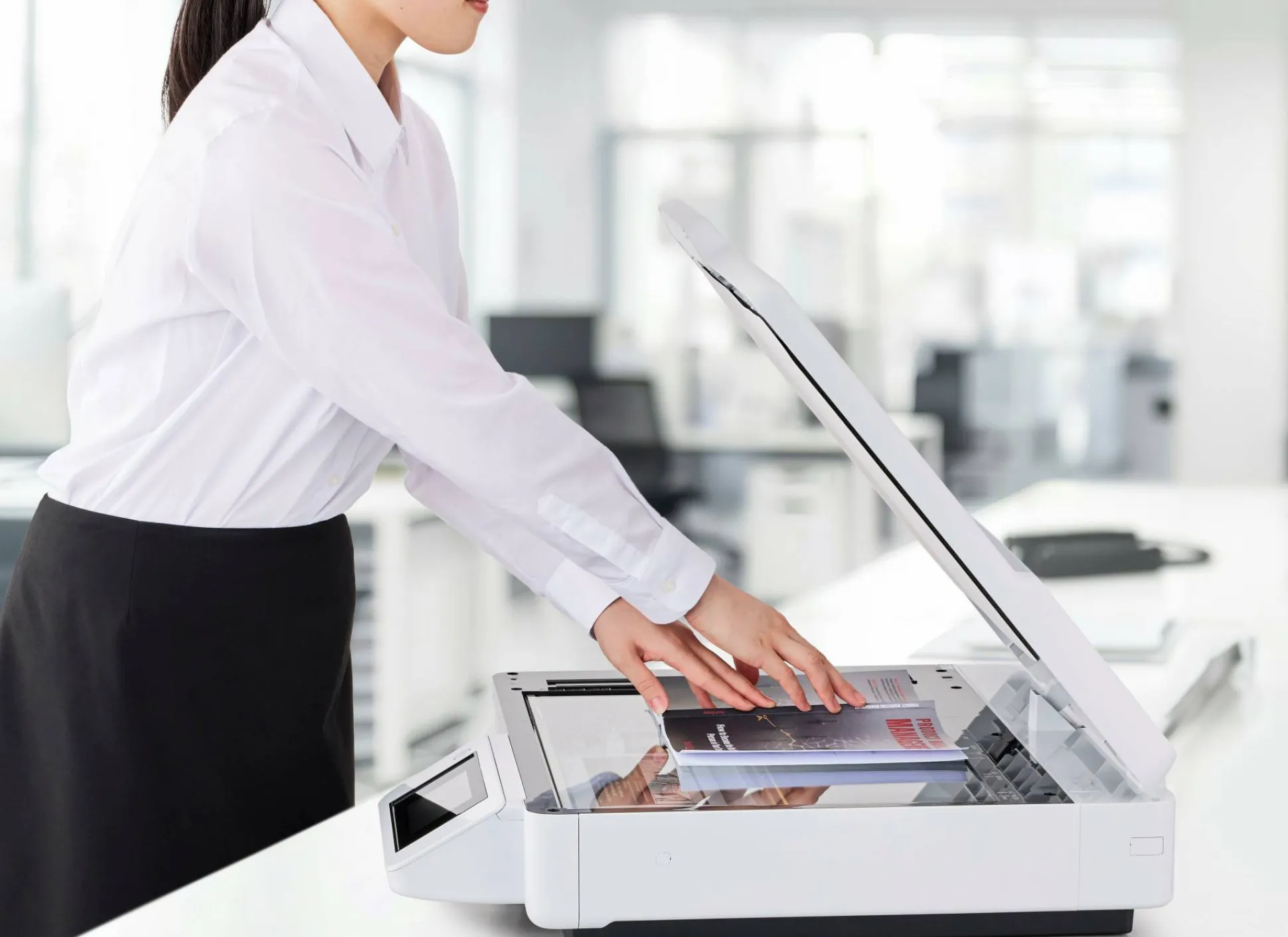 Scanner à plat A3 WorkForce DS-51000WN avec connexion réseau et Wi-Fi