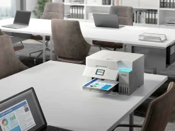 Solution d’impression A4 blanche EcoTank ET-4956 équipée d’une connexion Wi-Fi et de réservoirs d’encre, avec jusqu’à 3 ans d’encre inclus